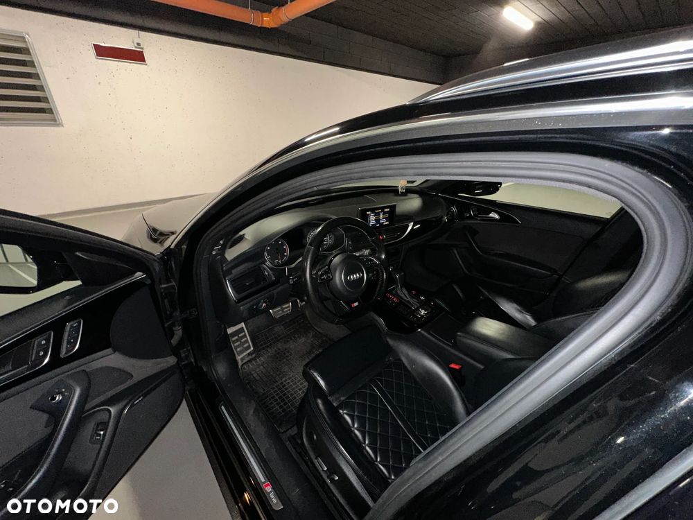 Audi A6 Avant 2.0 TDI Ultra S tronic - 36