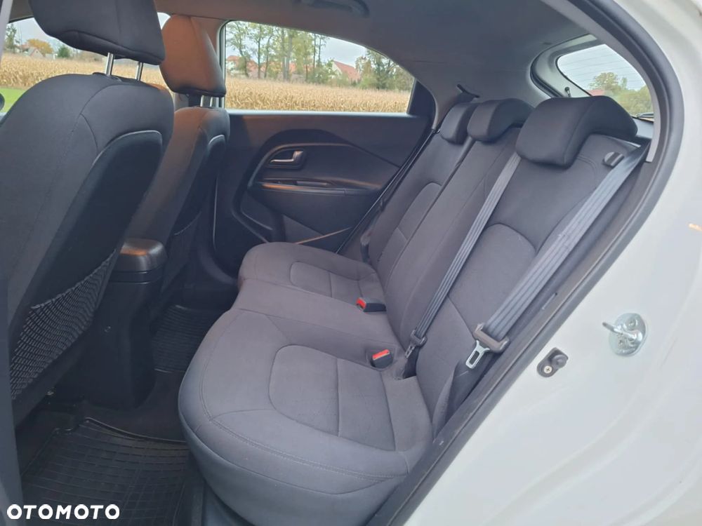Kia Rio 1.2 XL - 16