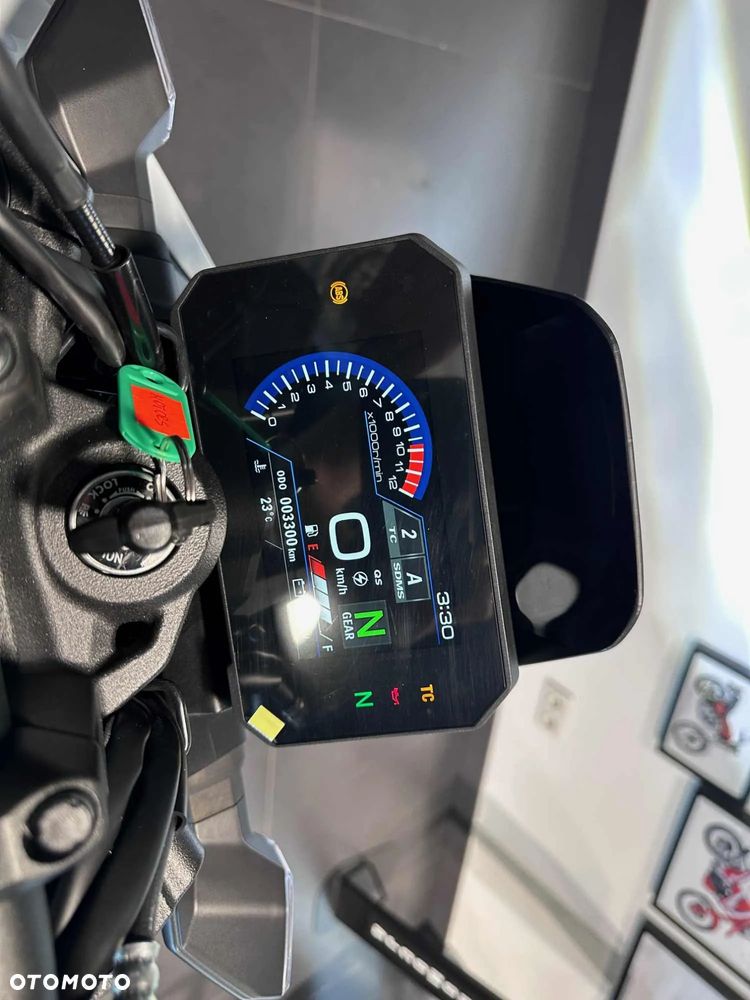 Suzuki GSX - 4