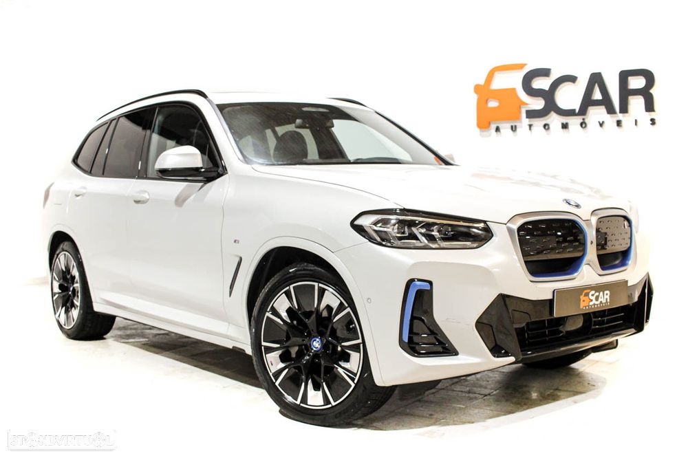 BMW iX3 M Sport Impressive - 1