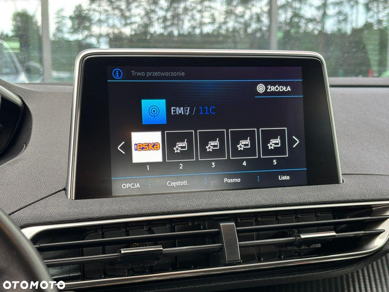 Peugeot 3008 1.2 PureTech Active S&S EAT6 - 22