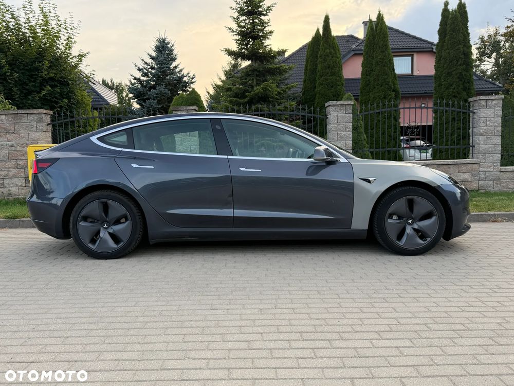 Tesla Model 3 Standard Reichweite Plus Hinterradantrieb - 7