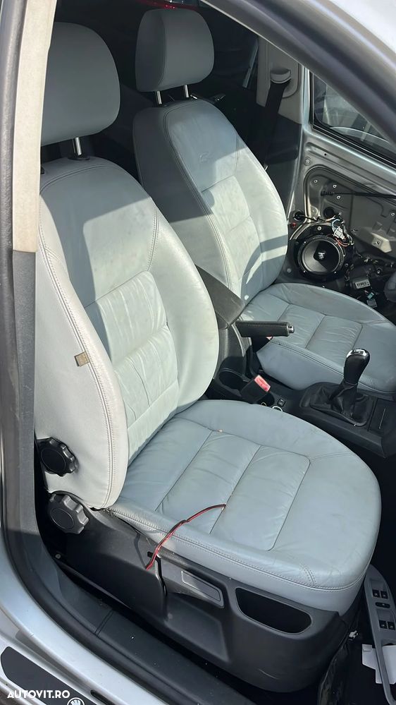 Dezmembram Skoda Octavia 2 break 1.9 tdi BLS an fabricatie 2007 - 2