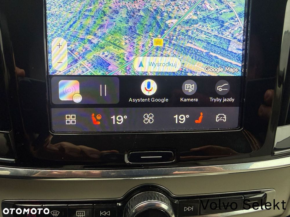 Volvo V90 Cross Country - 17