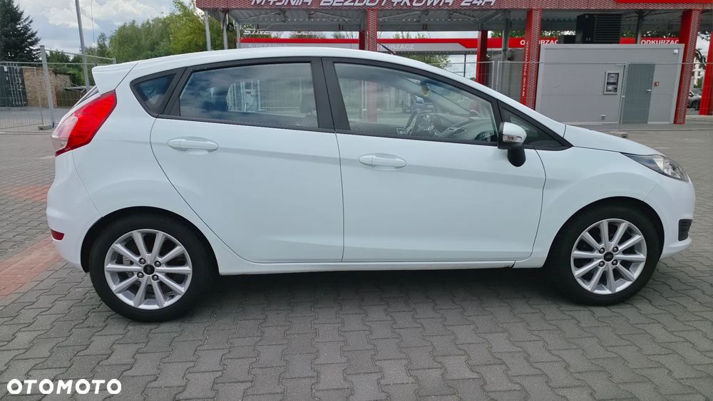 Ford Fiesta - 5