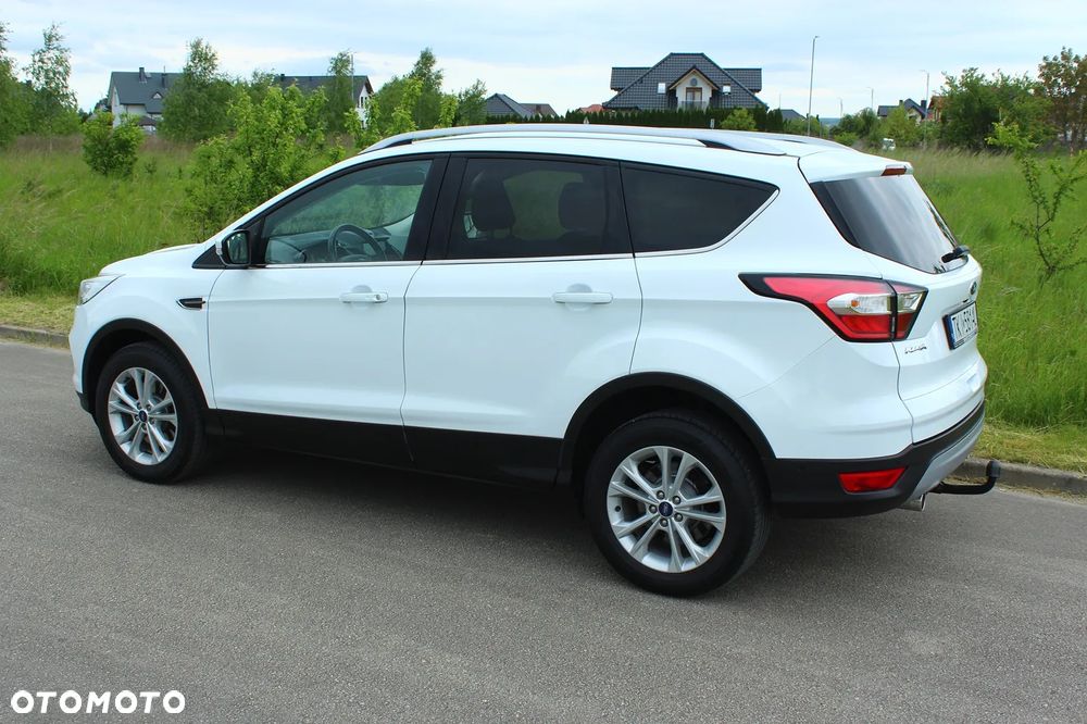 Ford Kuga 2.0 TDCi 4x2 Titanium - 14