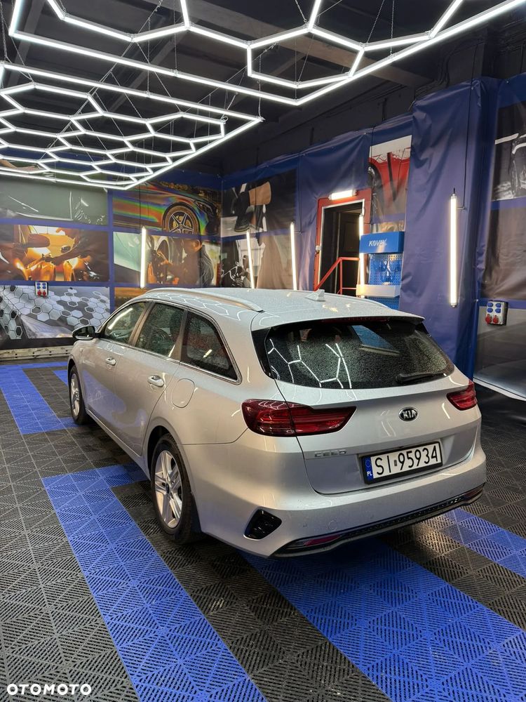 Kia Ceed 1.6 CRDi SCR L Business Line - 2