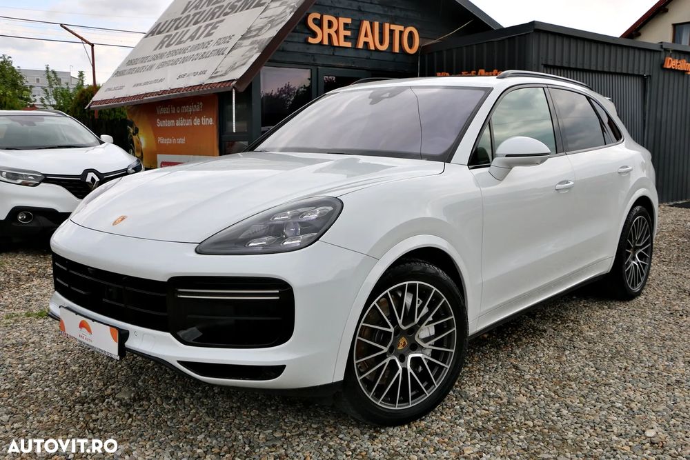 Porsche Cayenne Turbo - 30