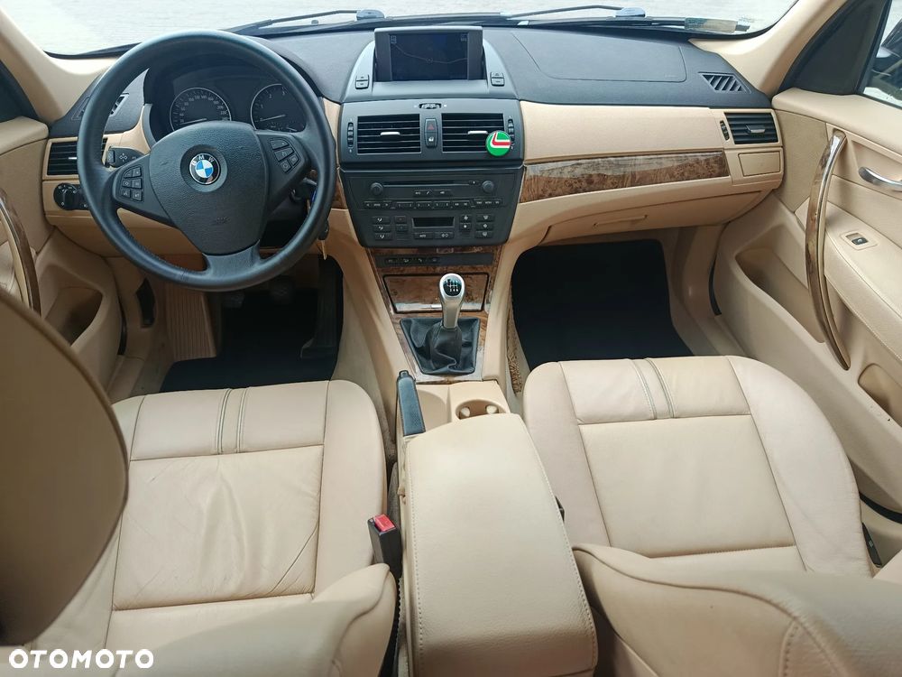 BMW X3 xDrive20d - 28