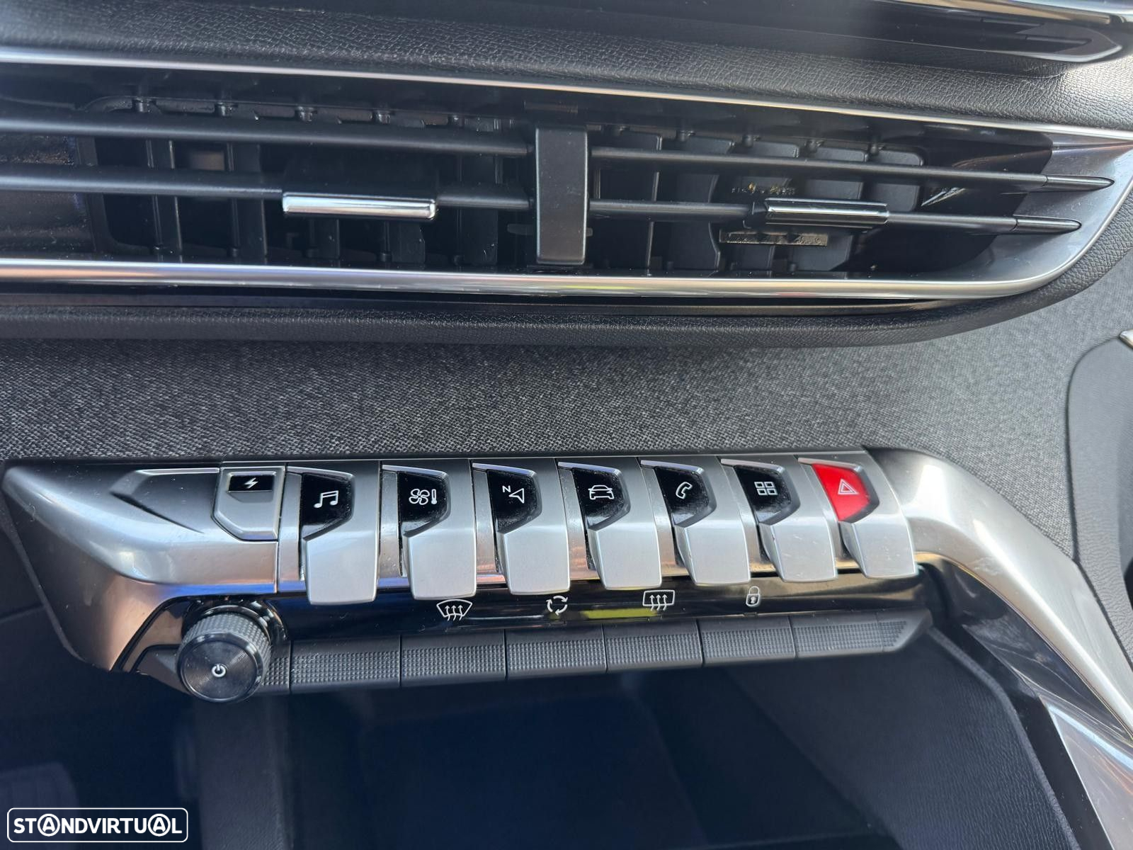 Peugeot 3008 1.6 Hybrid Active Pack e-EAT8 - 26