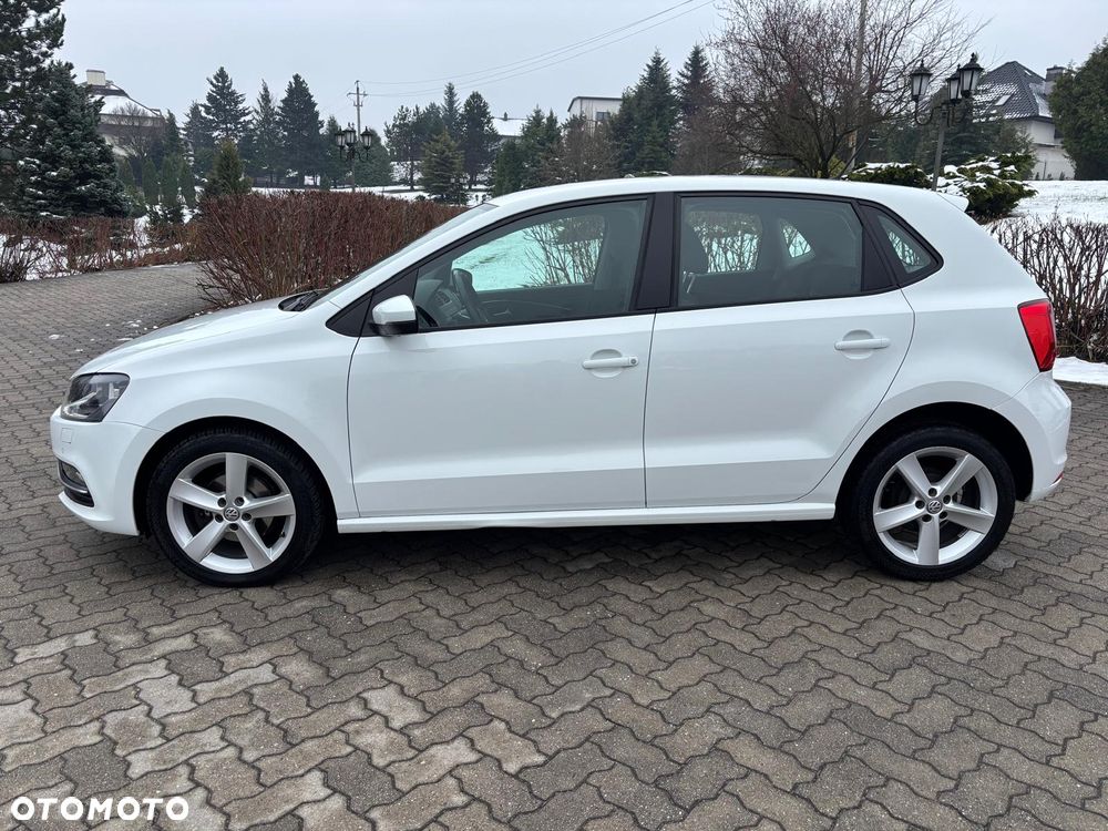 Volkswagen Polo 1.4 TDI Blue Motion Technology Lounge - 12