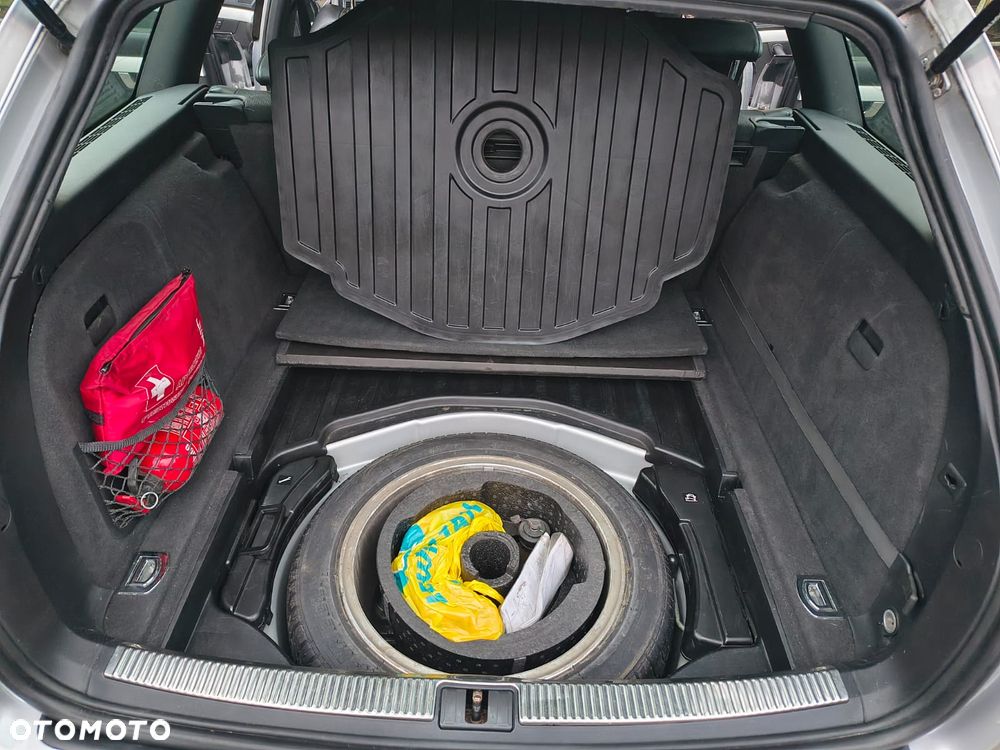 Audi A4 Avant 2.0 TDI multitronic - 9