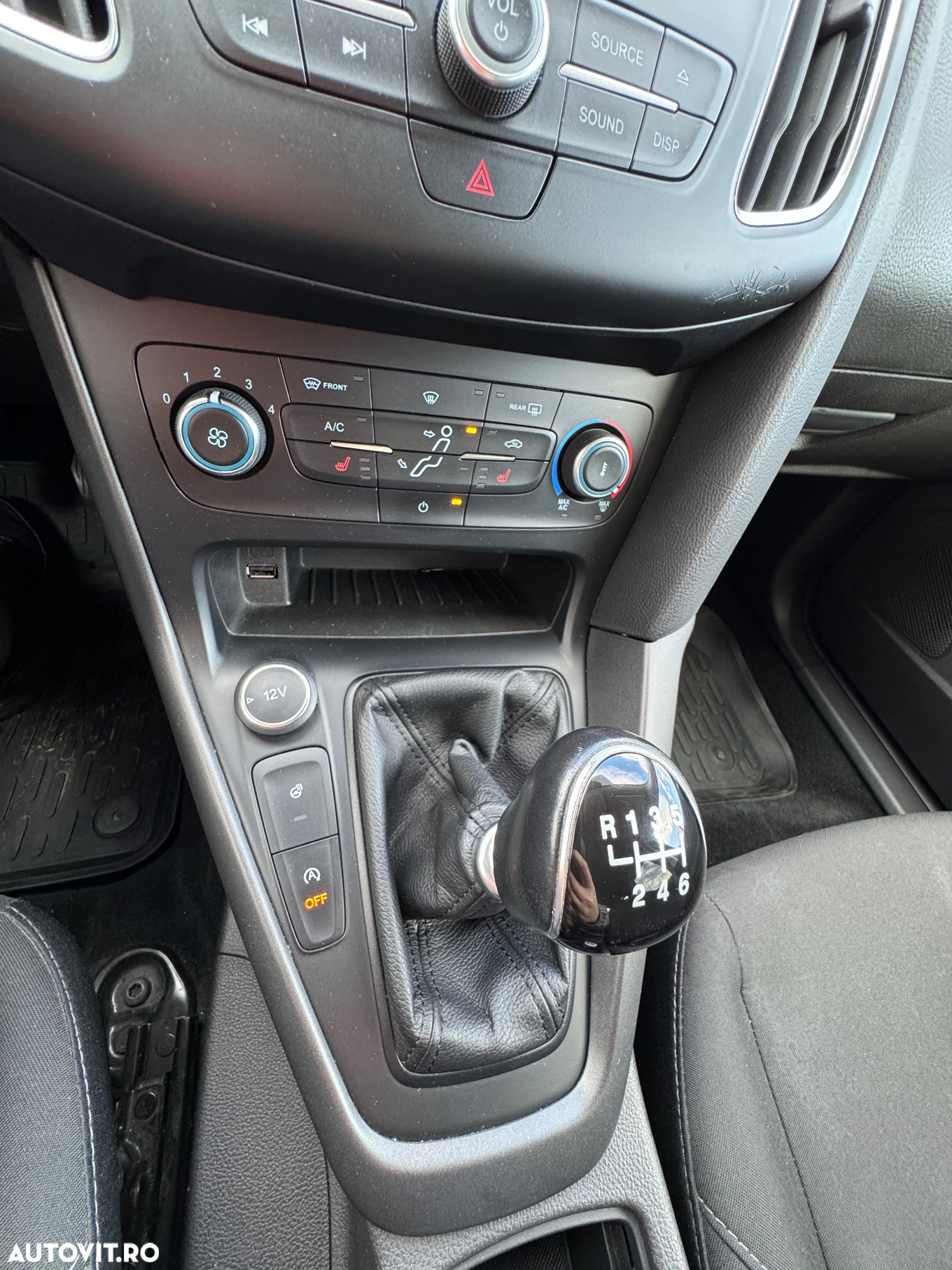 Ford Focus - 20