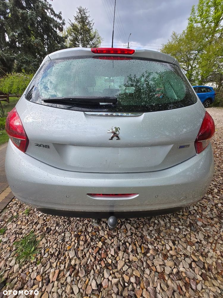 Peugeot 208 1.2 PureTech Style - 4