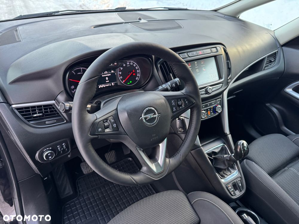 Opel Zafira 2.0 D (CDTI ecoFLEX) Start/Stop Active - 20