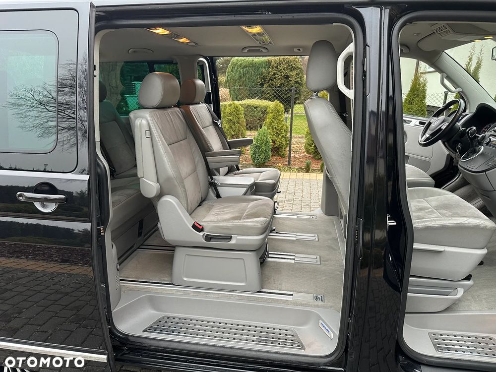 Volkswagen Multivan - 3