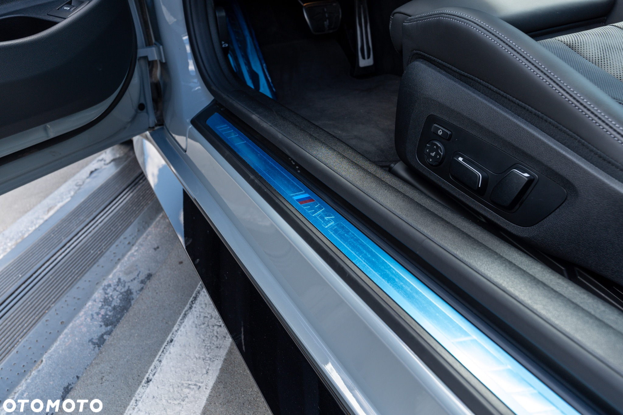 BMW M4 Competition M xDrive sport - 19