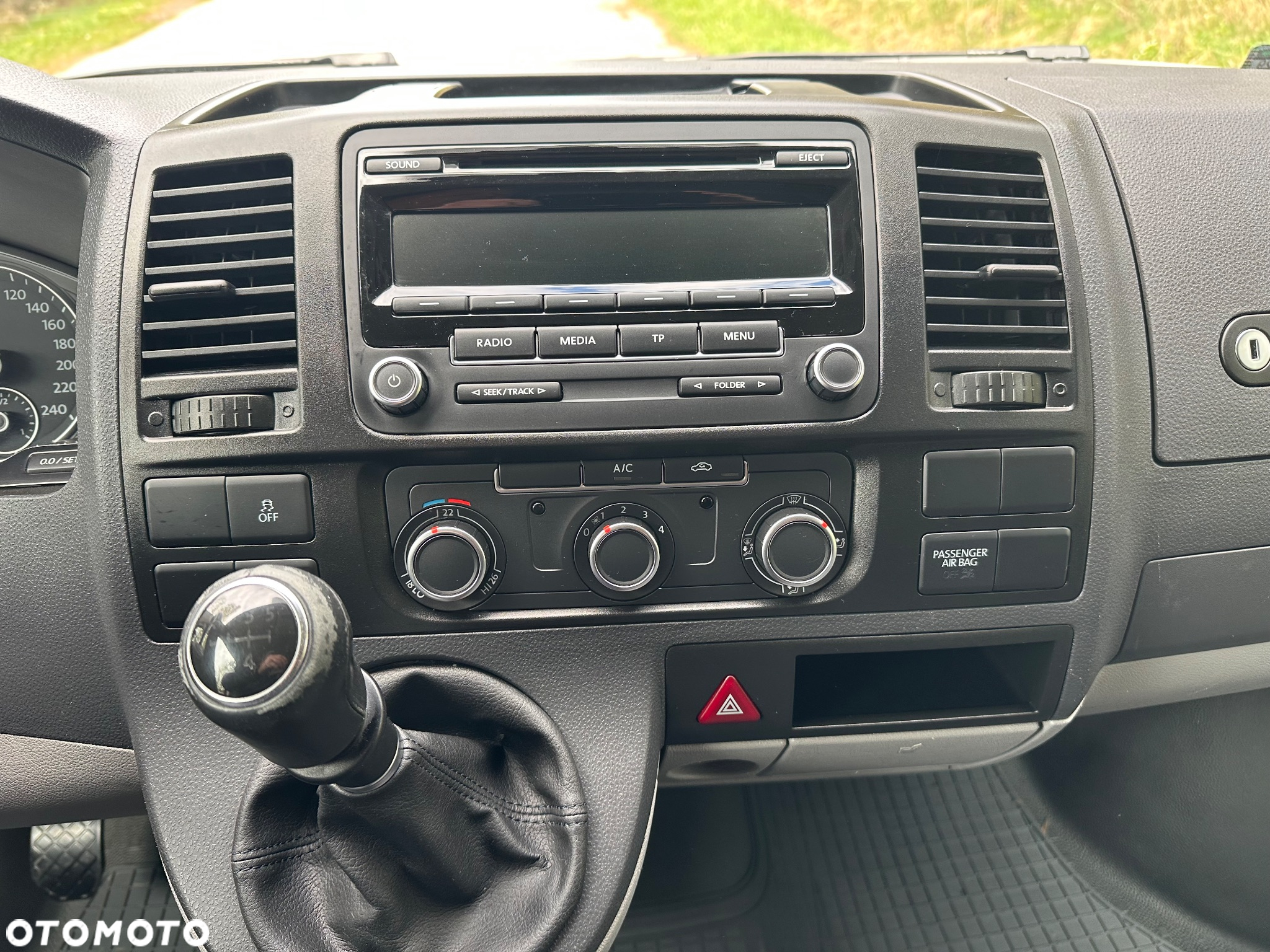 Volkswagen Transporter - 8