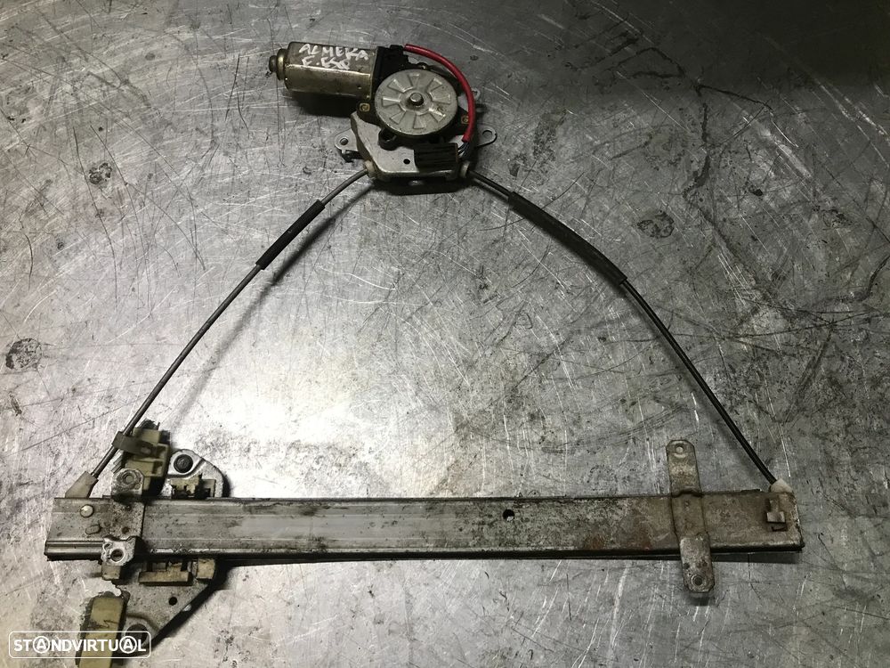 ELEVADOR DO VIDRO NISSAN ALMERA N15 95-00 4P 5P - FRENTE ESQUERDO / DIREITO  REF. 807310M007 807300M007 - 1