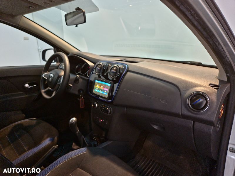 Dacia Sandero Stepway 0.9 TCe - 13