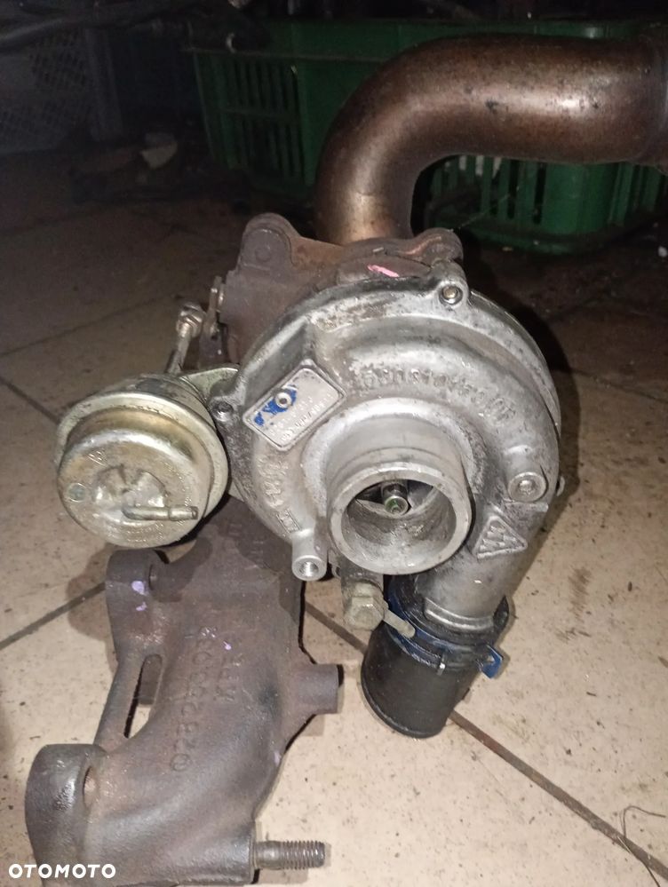 VW Sharan turbosprezarka 028145701j - 6