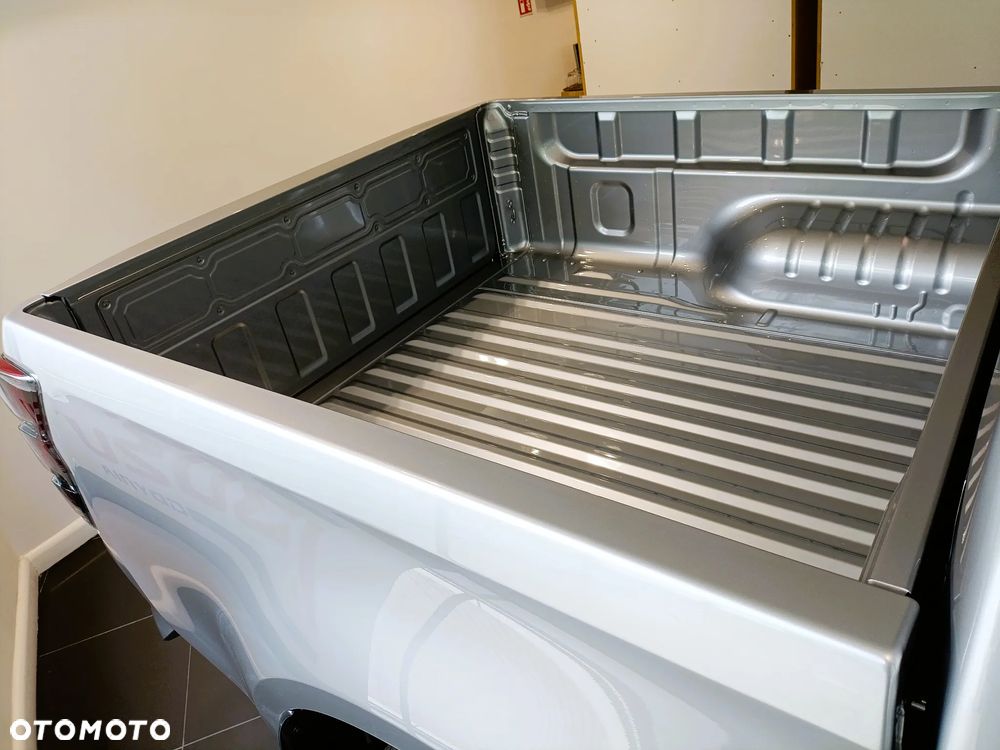 Isuzu D-Max 1.9 DC LSE - 19