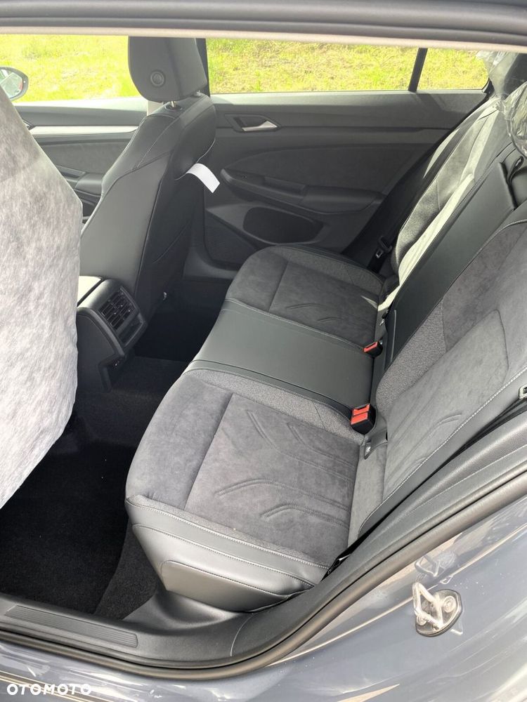 Volkswagen Golf 1.5 TSI Life Plus - 6