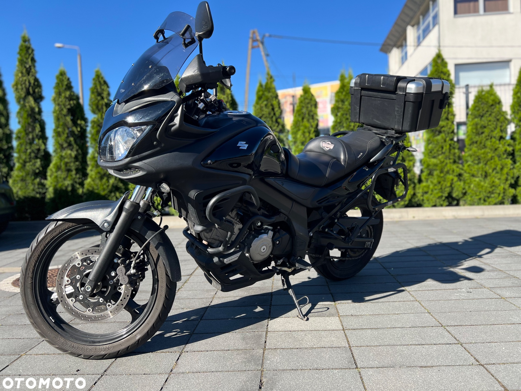 Suzuki V-STROM - 8