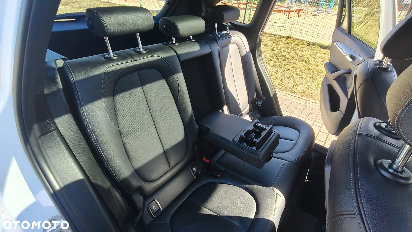 BMW X1 xDrive25i Sport Line - 21