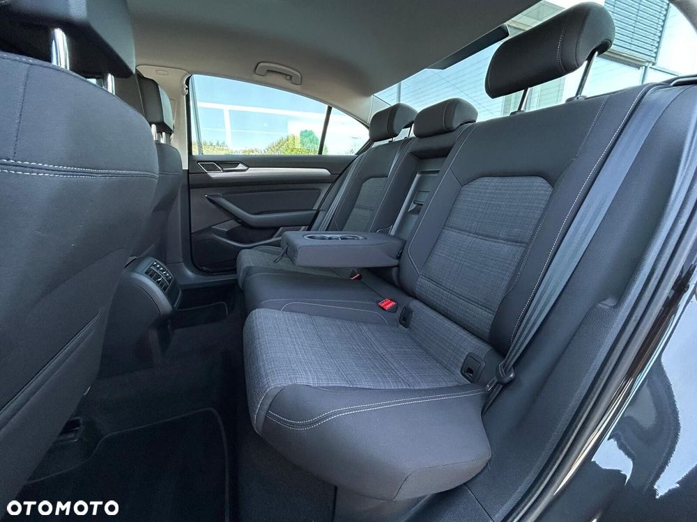 Volkswagen Passat 1.5 TSI EVO Business DSG - 19