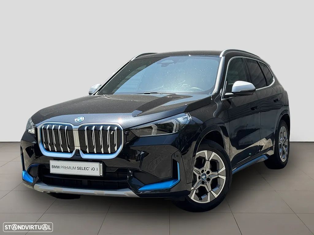 BMW iX1 xDrive30 xLine - 1