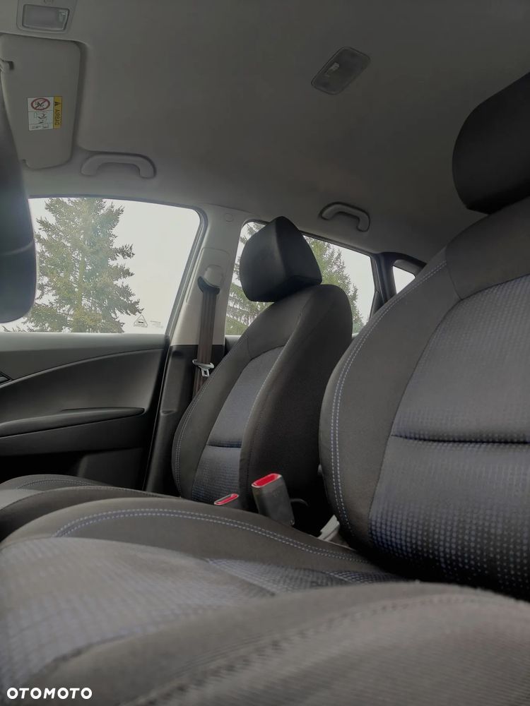 Hyundai ix20 1.6 CRDi Fifa World Cup Edition - 19