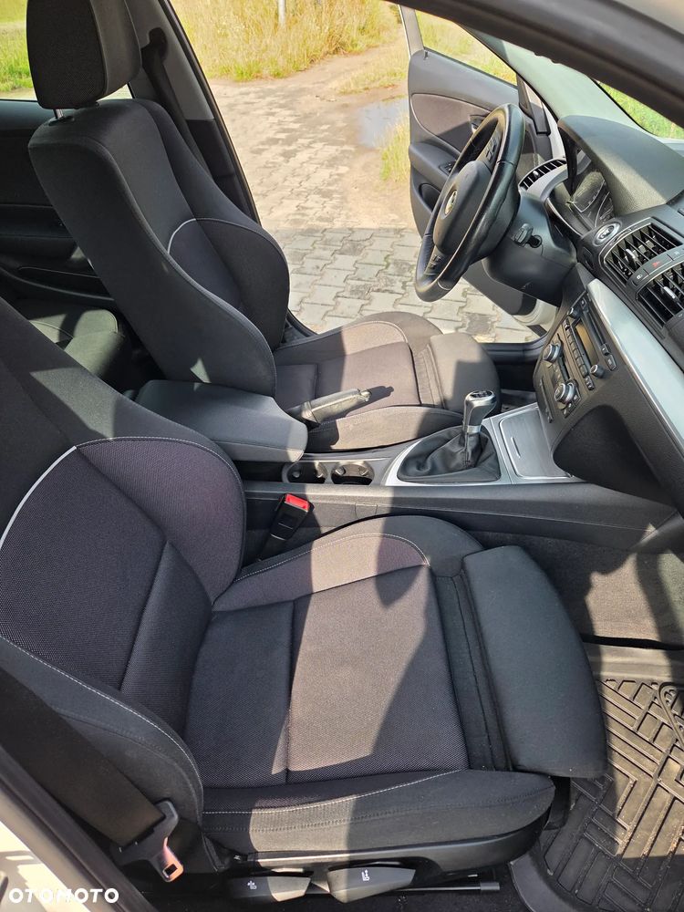 BMW Seria 1 116d - 6