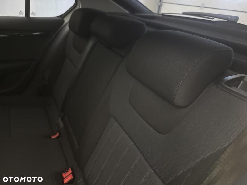 Skoda Octavia 2.0 TDI SCR Style DSG - 18