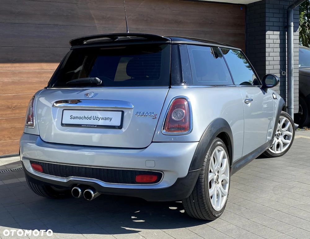 MINI Cooper S Standard - 9
