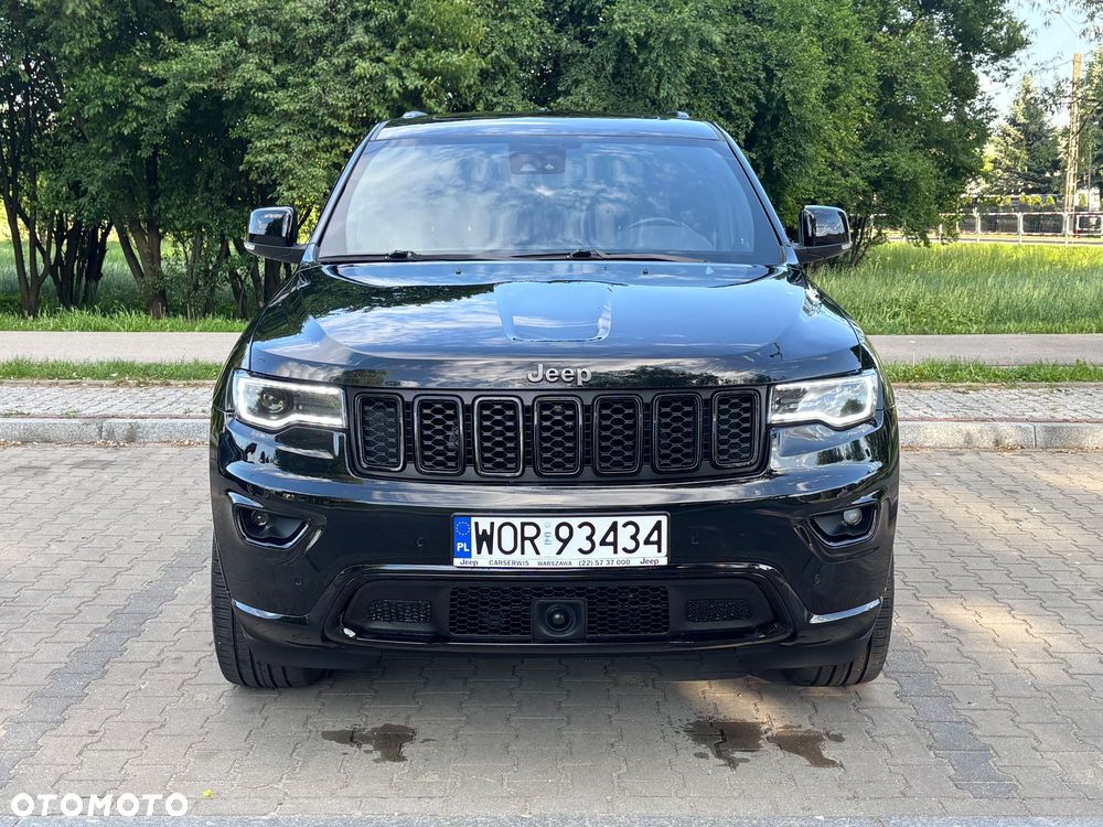 Jeep Grand Cherokee - 1