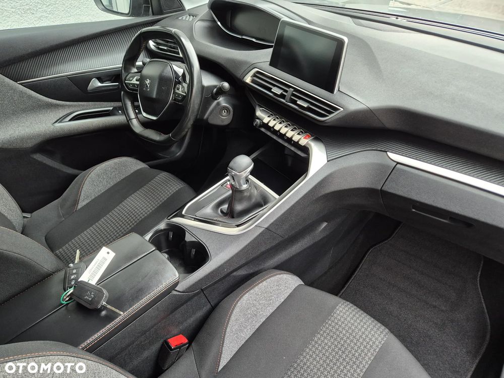 Peugeot 3008 PureTech 130 Stop & Start GPF Active - 22