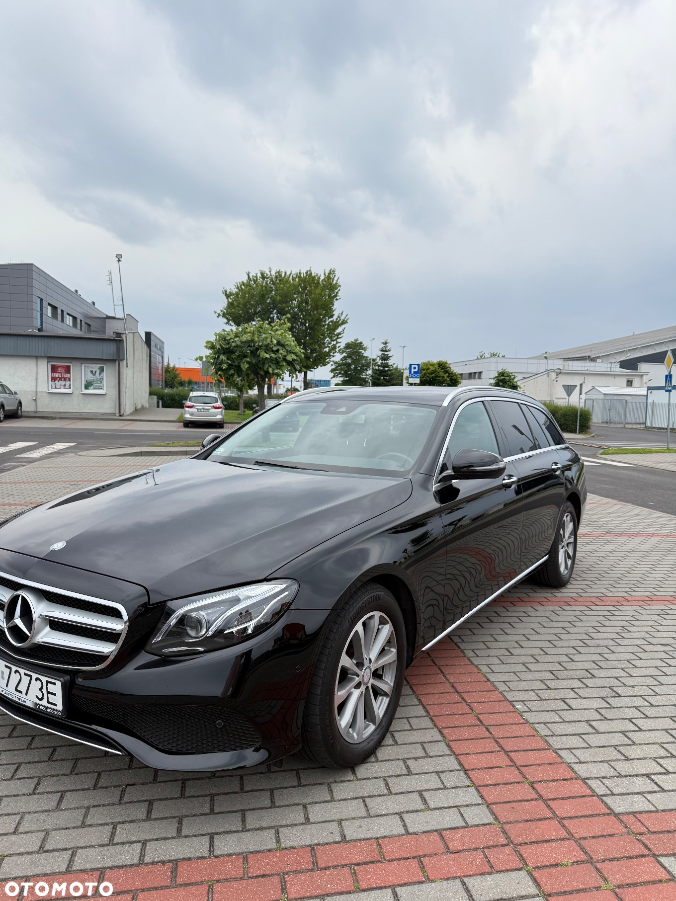 Mercedes-Benz Klasa E 220 d 9G-TRONIC - 8