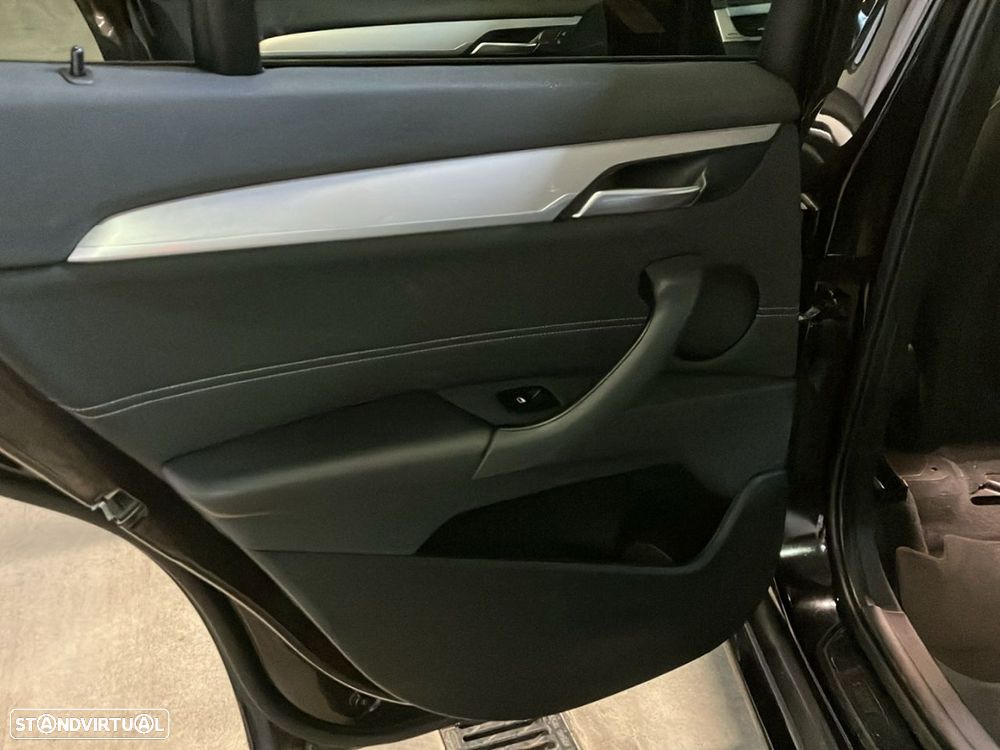 BMW X1 16 d sDrive Line Sport - 20