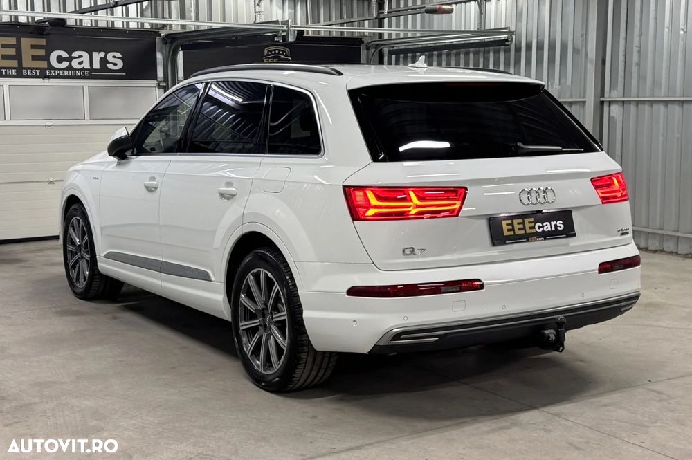 Audi Q7 e-tron 3.0 TDI quattro Tiptronic - 5