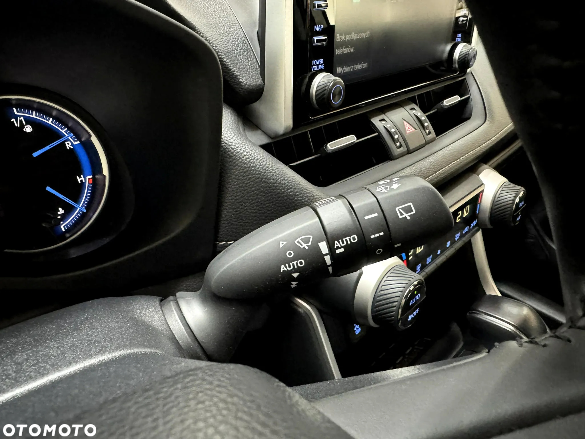 Toyota RAV4 2.5 Hybrid Comfort 4x2 - 23