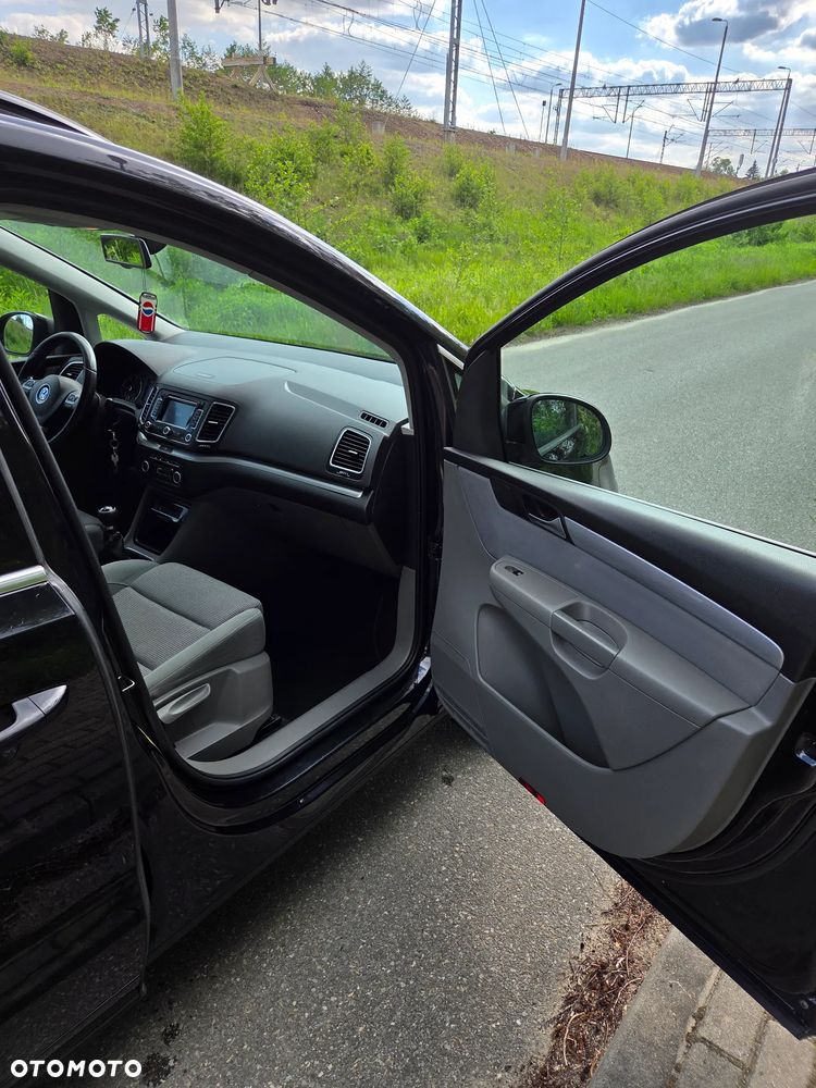 Volkswagen Sharan 2.0 TDI Trendline - 8