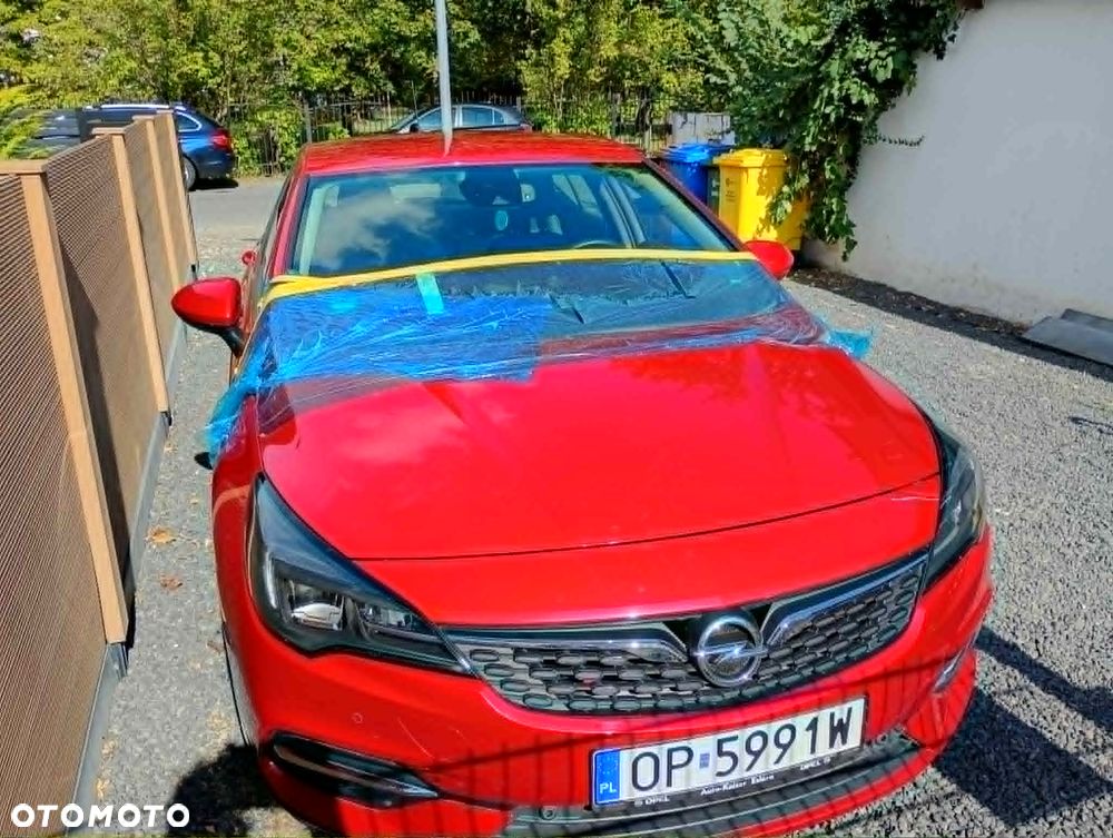Opel Astra 1.2 T Business Elegance S&S - 4