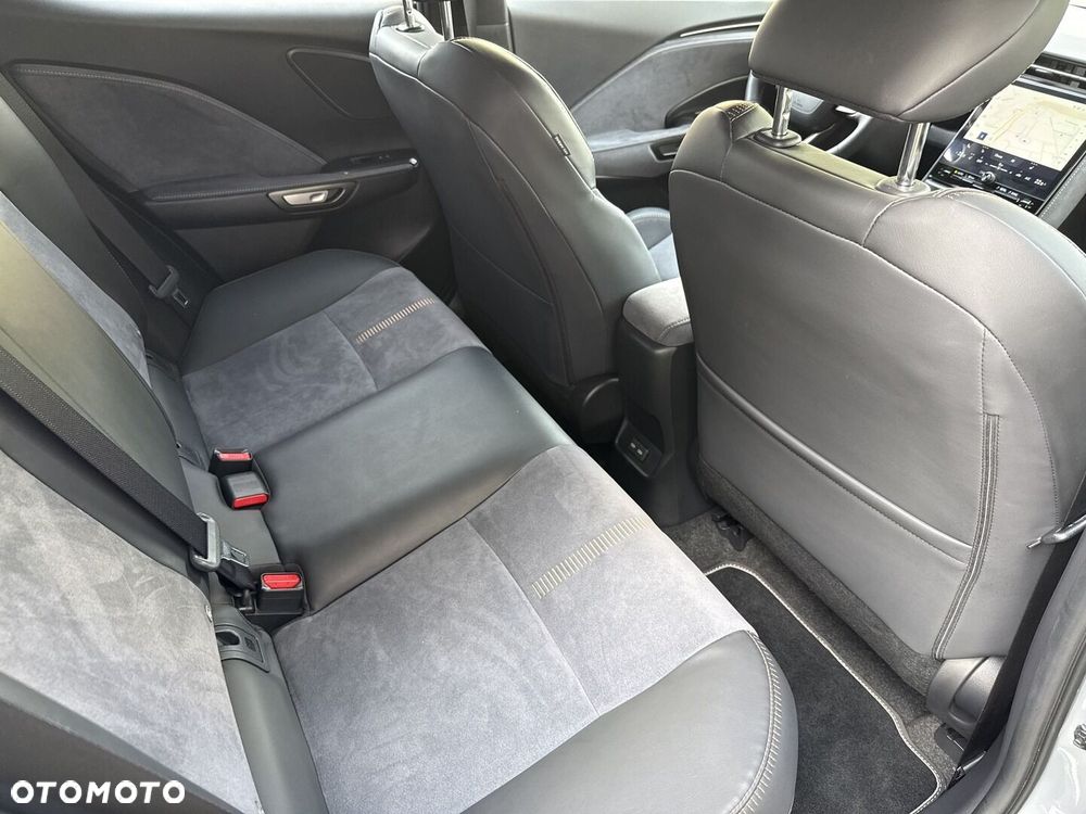 Lexus LBX 1.5 Hybrid Cool - 10