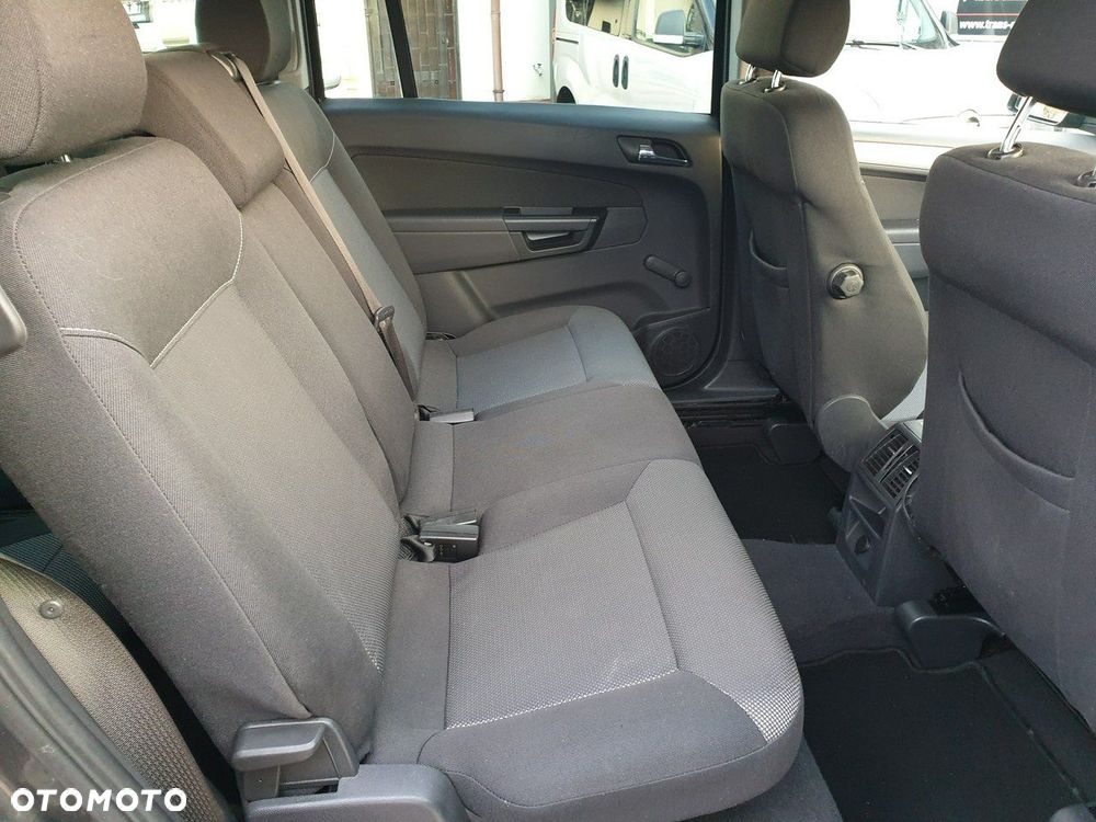 Opel Zafira 1.8 Active - 23