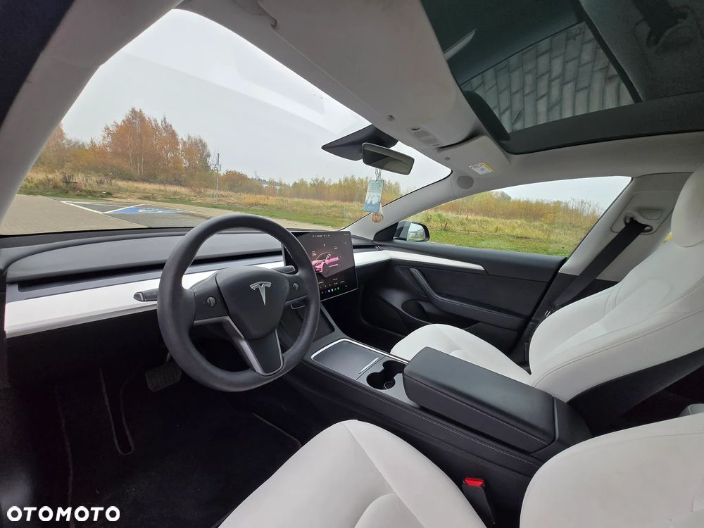 Tesla Model 3 Performance AWD - 6