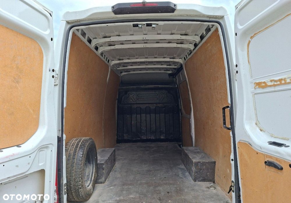 Iveco 35S14 - 11