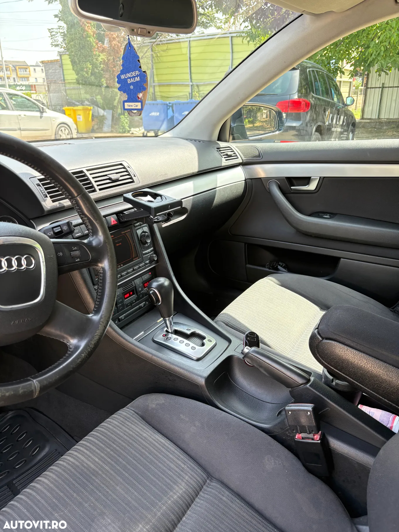 Audi A4 - 12