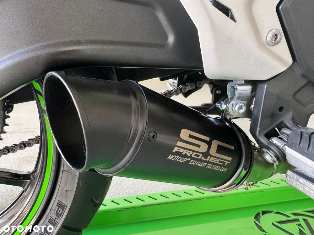 Kawasaki Ninja - 8