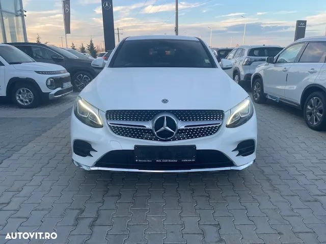 Mercedes-Benz GLC 250 4Matic 9G-TRONIC AMG Line - 1